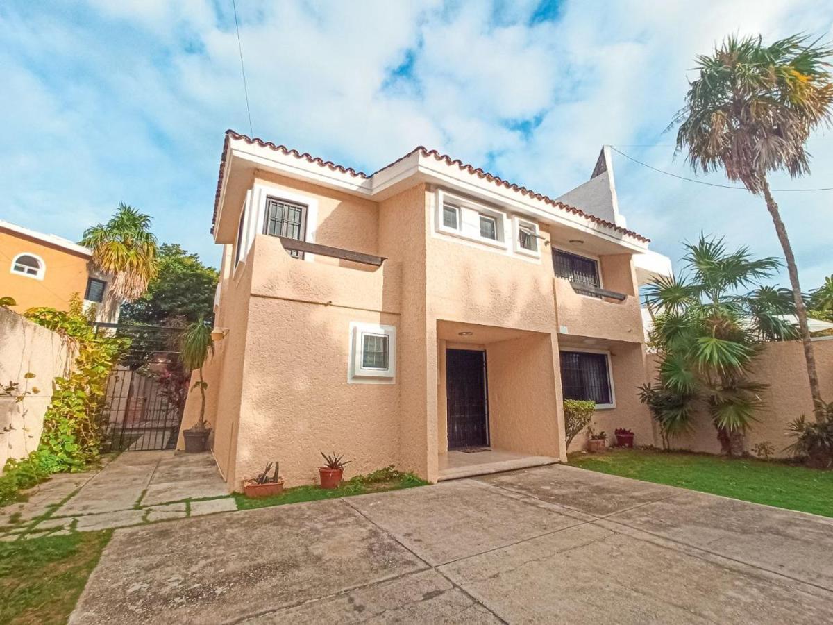 Hostal Casa Maria Cancún Zewnętrze zdjęcie